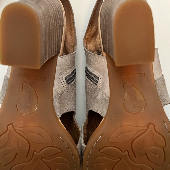 Born Beige Suede Leather Open Toe Bootie Cutout Zipper Sandals Size 8 - Picture 4 of 4